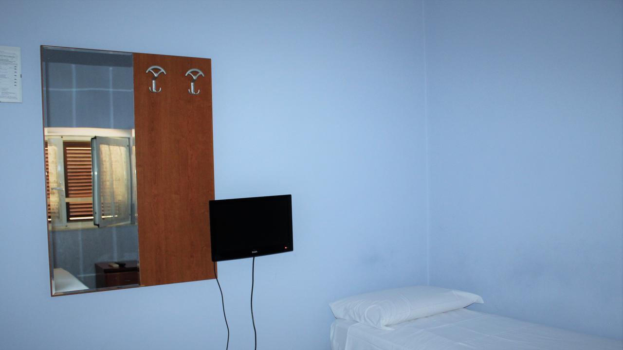 Hotel Moon Light Рим Экстерьер фото